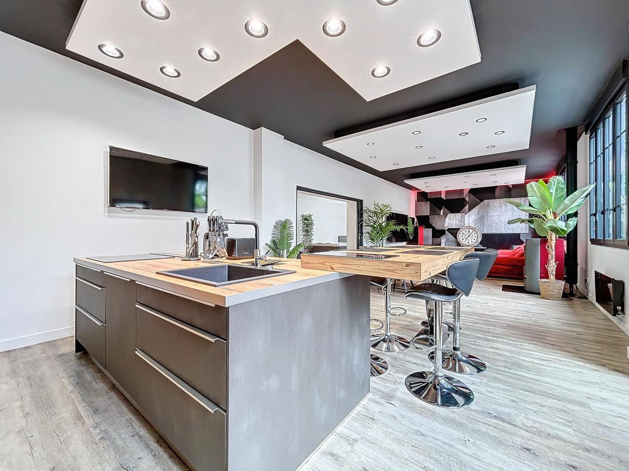 Loft Terrasse Avec Spa Proche Centre Historique Montluçon Zewnętrze zdjęcie